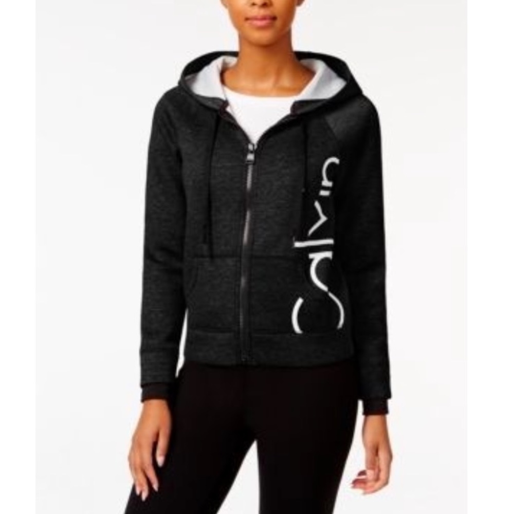 NWOT CALVIN KLEIN SWEATSHIRT